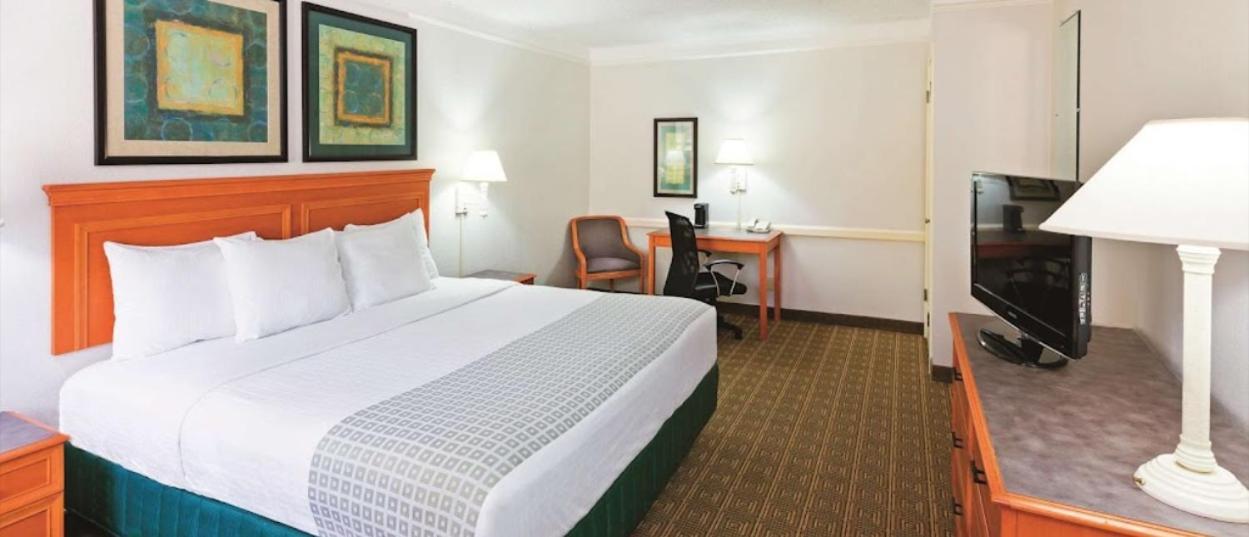 Rodeway Inn College Station Exterior foto