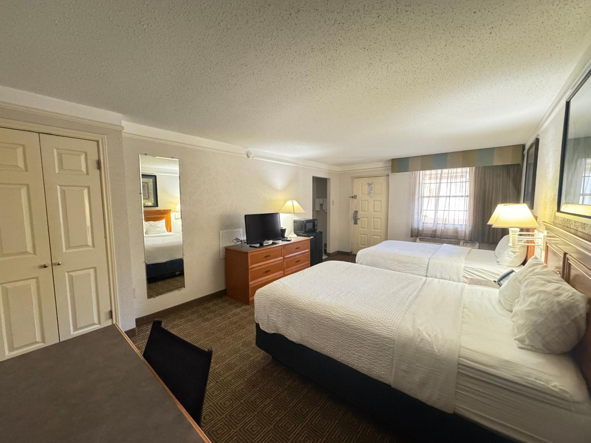 Rodeway Inn College Station Exterior foto