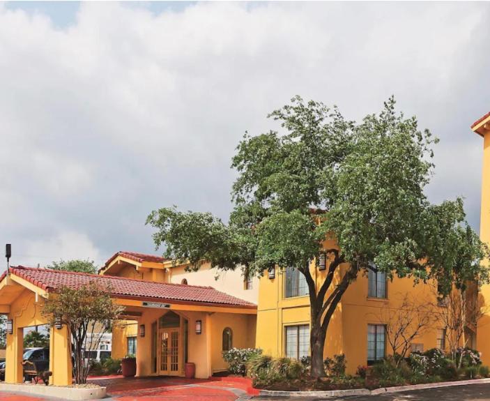 Rodeway Inn College Station Exterior foto